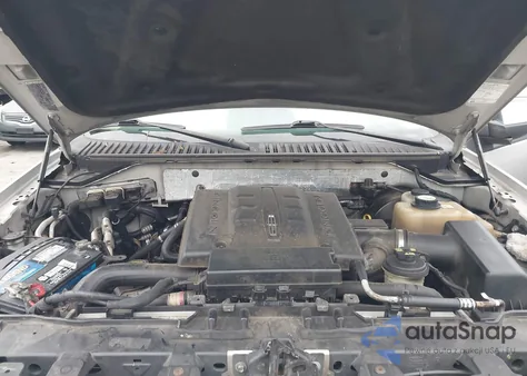 2007 Lincoln Navigator Ultimate z USA, uszkodzony, nr VIN 5LMFU28527LJ04131